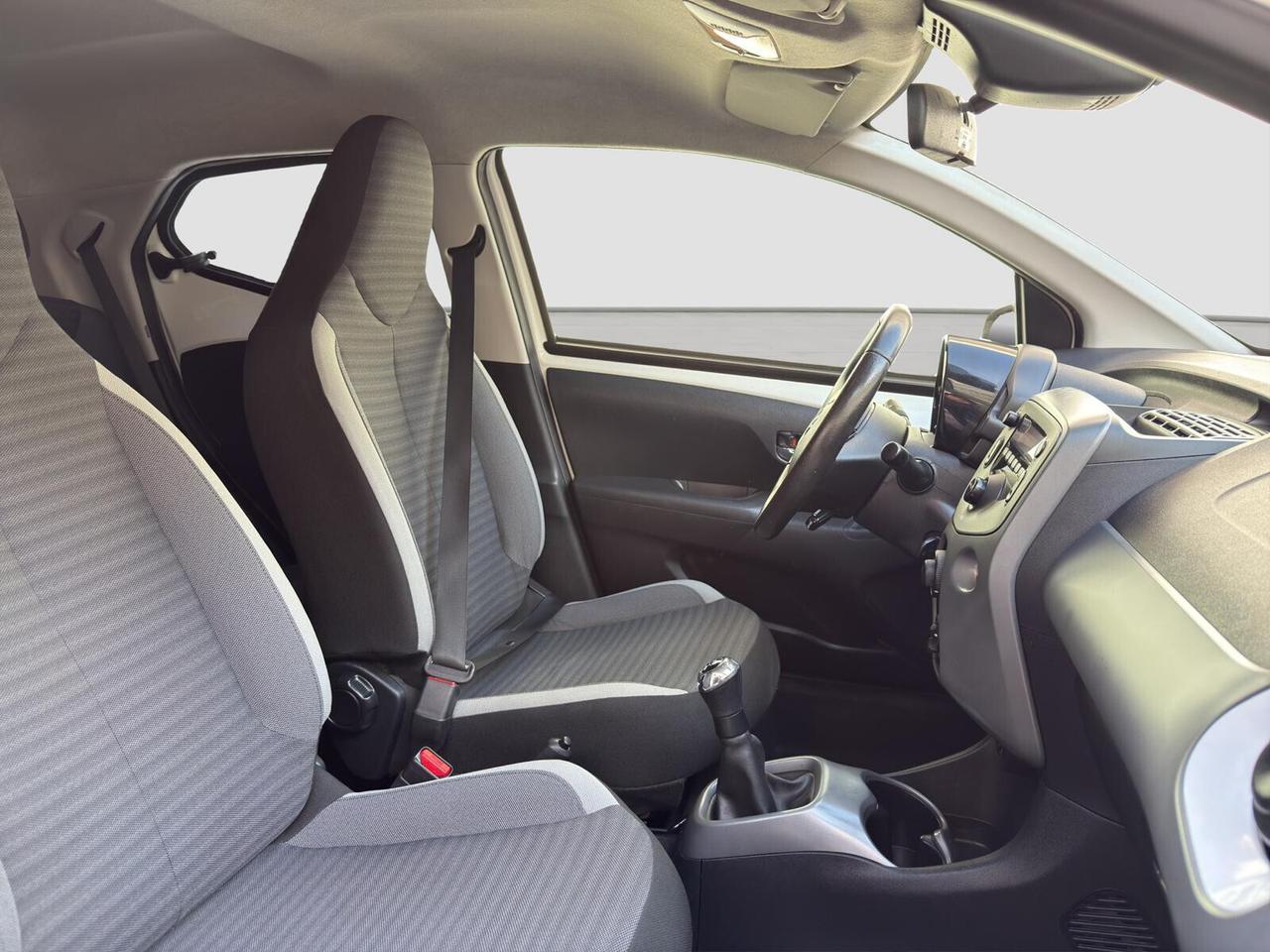 Toyota Aygo 5p 1.0 72cv x-clusiv 2020