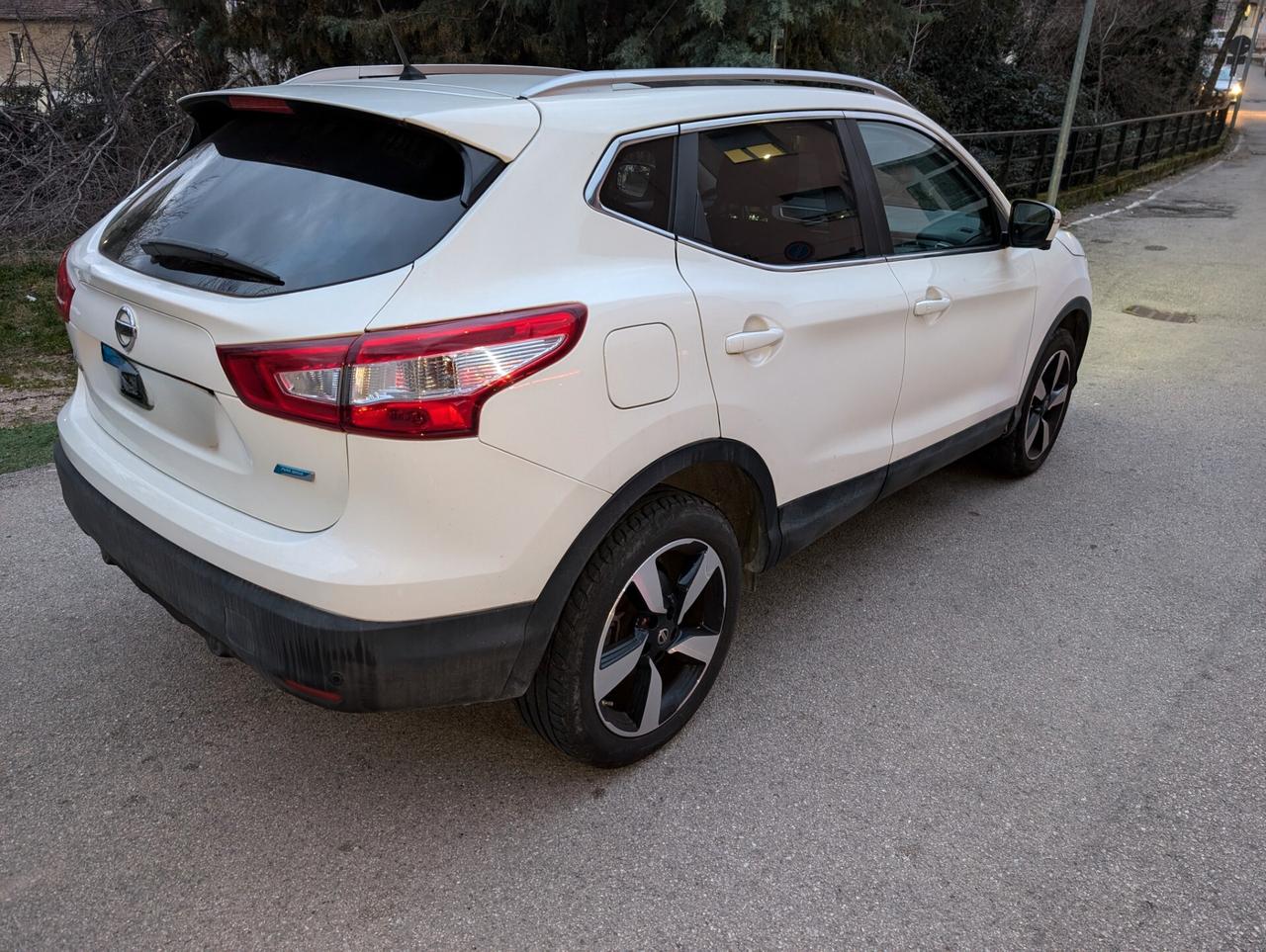 Nissan Qashqai 1.6 dCi DPF Tekna