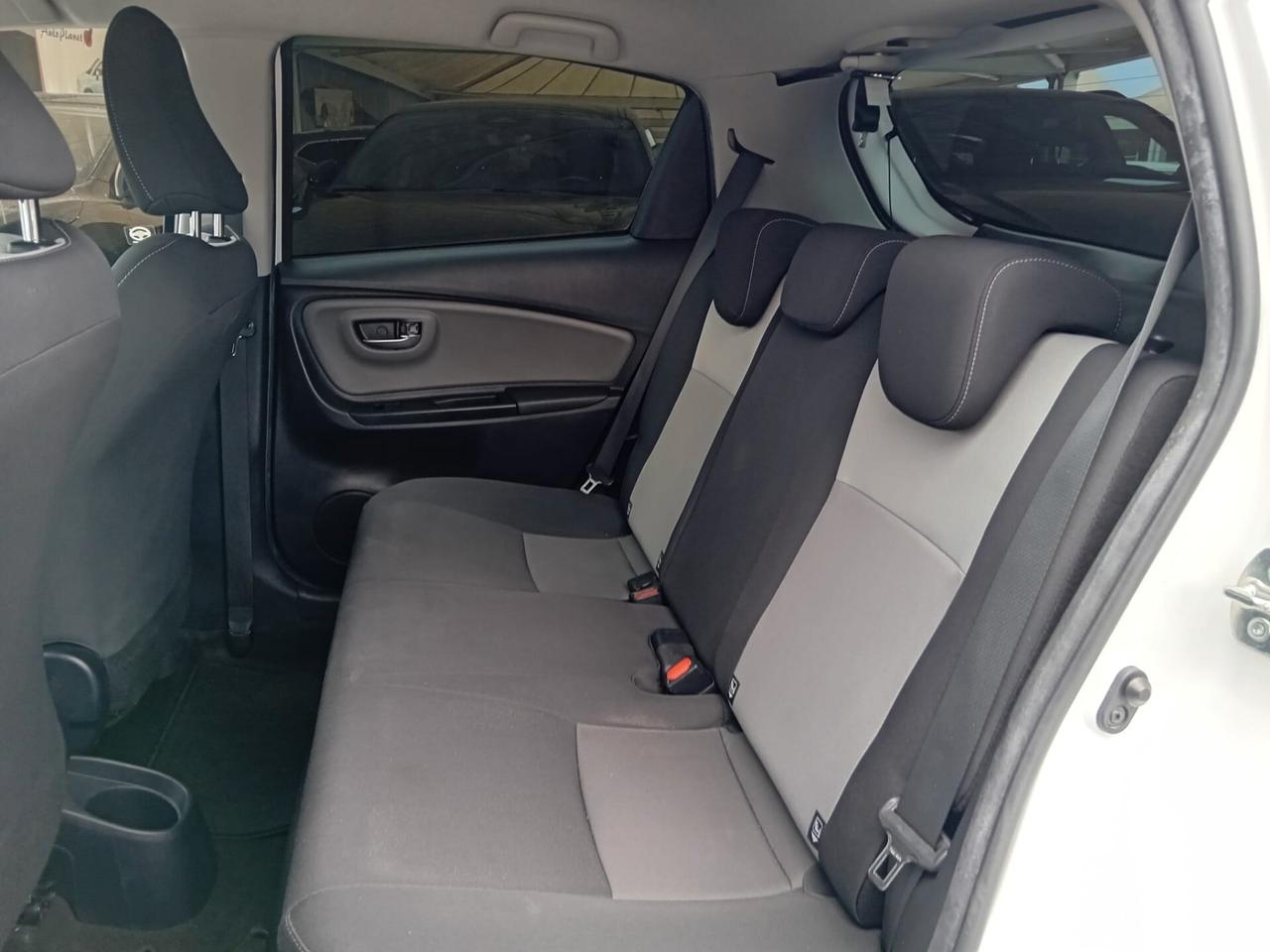 Toyota Yaris 1.5 Hybrid 5 porte Active