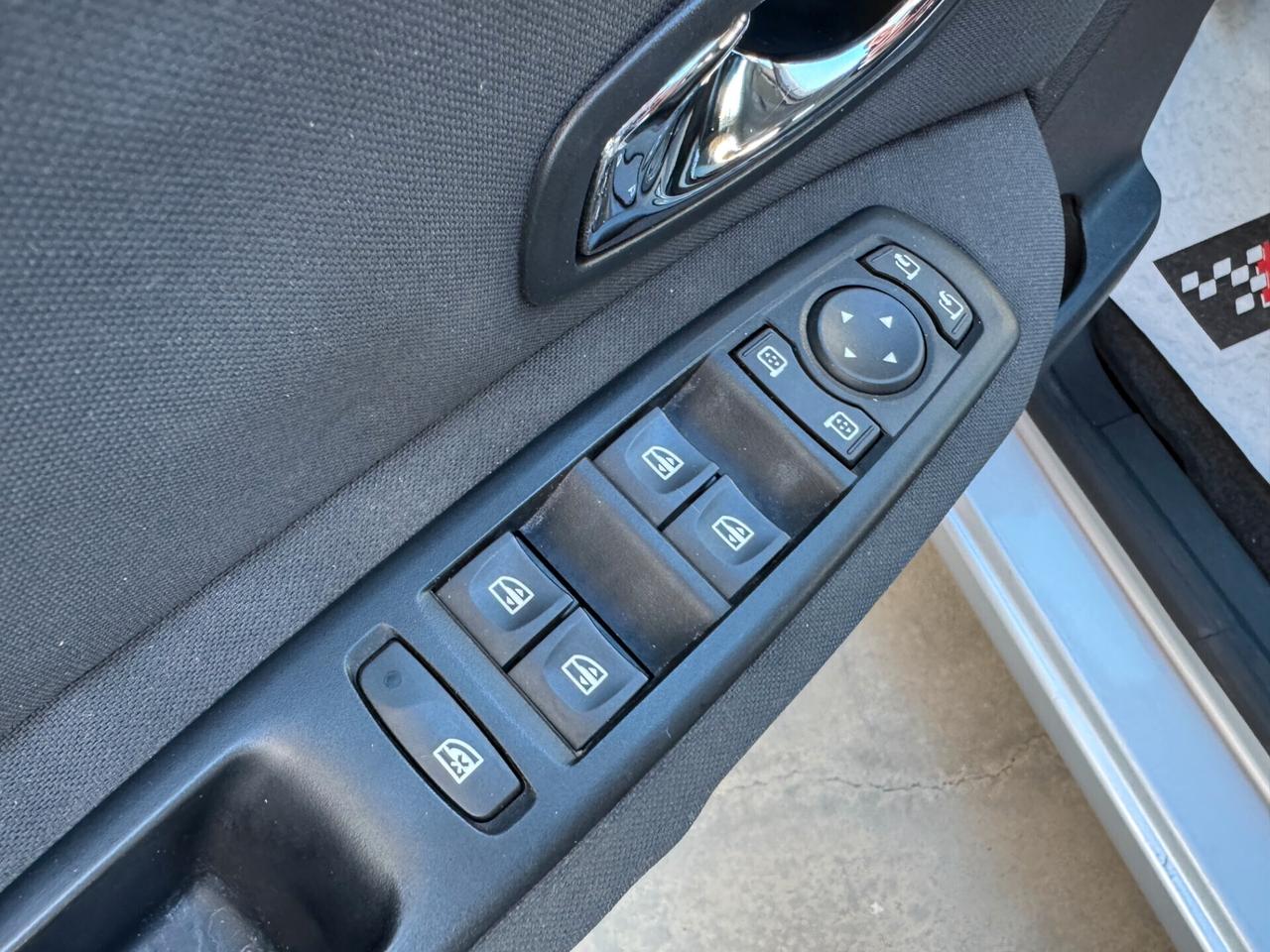 RENAULT SCENIC XMOD 1.5 DCI WAVE 110 CV