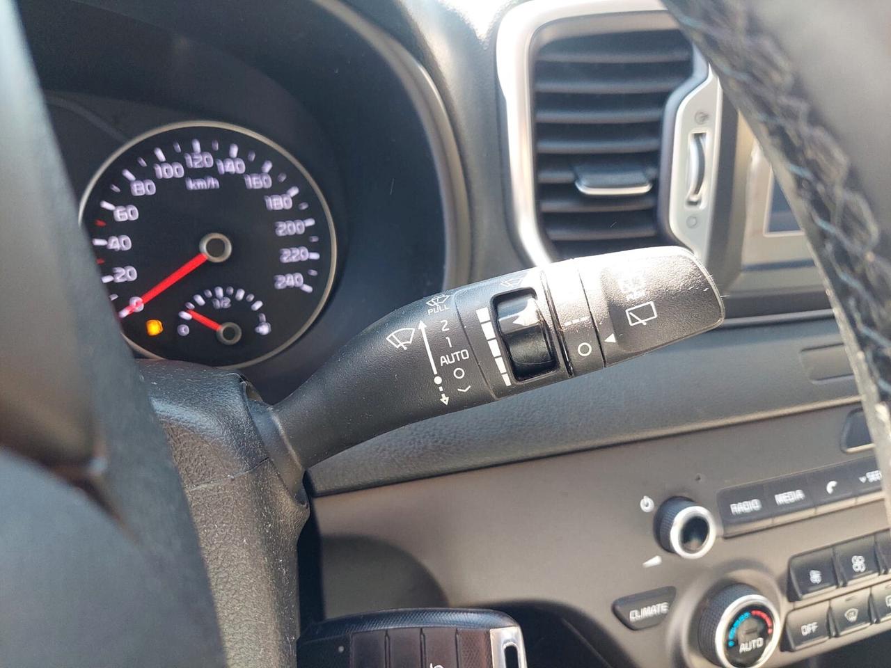 KIA SPORTAGE 1.7 DIESEL 140CV AUTOMATICO