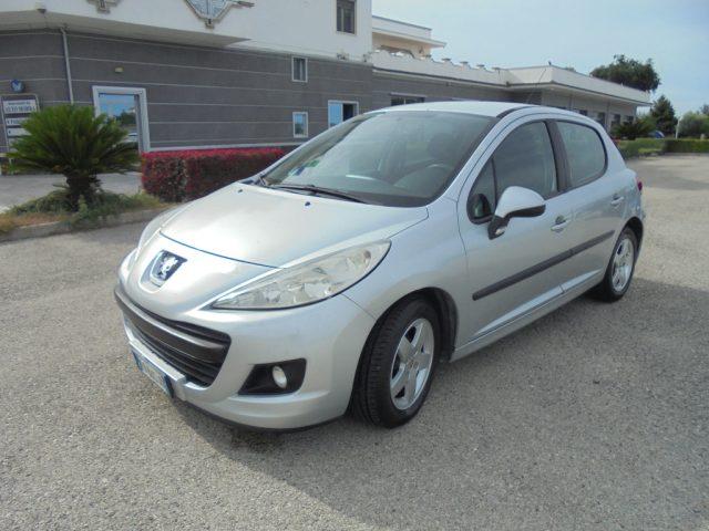 PEUGEOT 207 1.4 HDi 70CV 5p. X Line