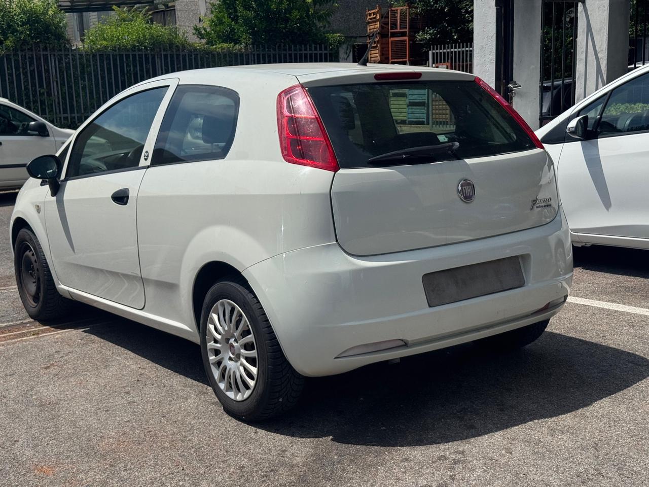 Fiat Punto 1.3 MJT II S&S 95 CV 3 porte Easy