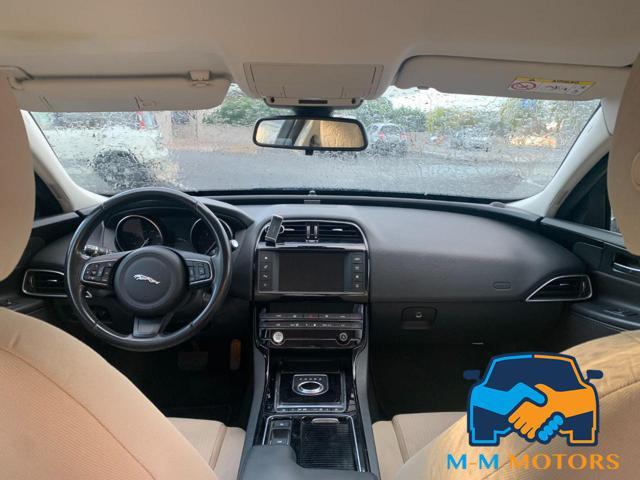 JAGUAR XE 2.0 D 180 CV aut. Pure Business Edition