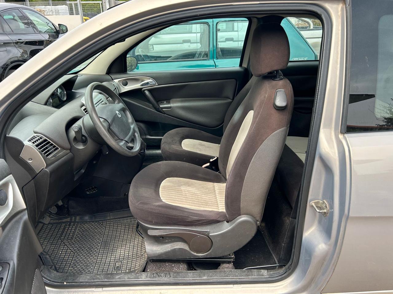LANCIA YPSILON DIESEL
