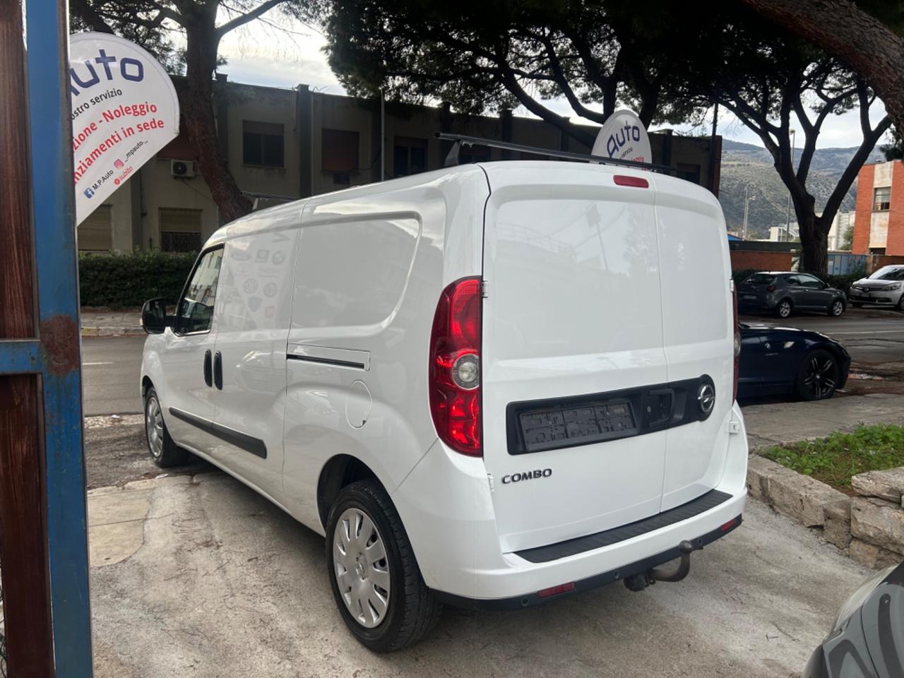 Opel Combo 2.0 CDTi 135CV PL-TN Club N1