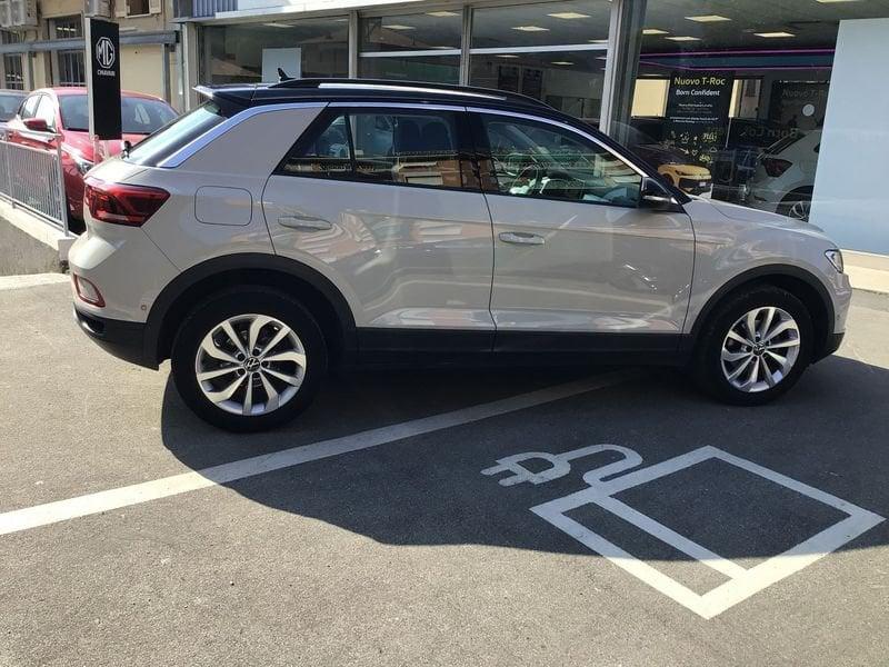 Volkswagen T-Roc 1.5 TSI ACT Life DSG