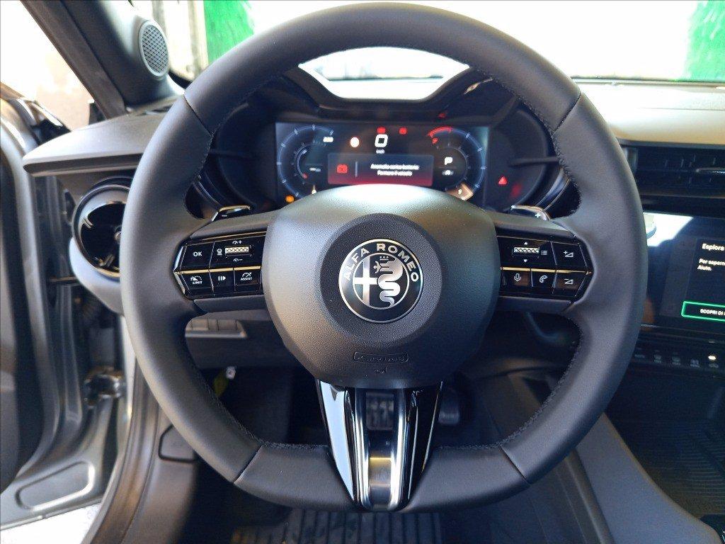 ALFA ROMEO Junior 1.2 ibrida 145cv edct6 del 2026
