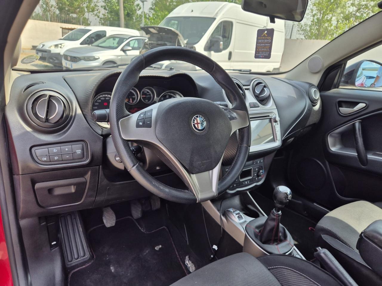 Alfa Romeo MiTo 1.4 78 CV Distinctive Sport Pack