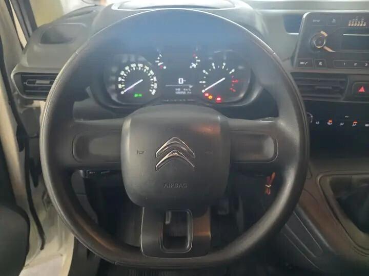 Citroen Berlingo 130cv Furgone 3 posti €6D, da rivedere