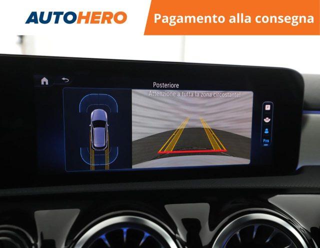 MERCEDES-BENZ A 180 Automatic AMG Line Premium