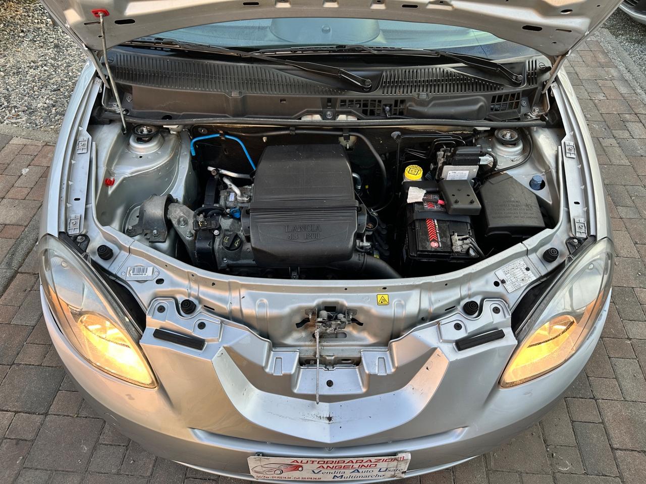 Lancia Ypsilon 1.2 Benzina