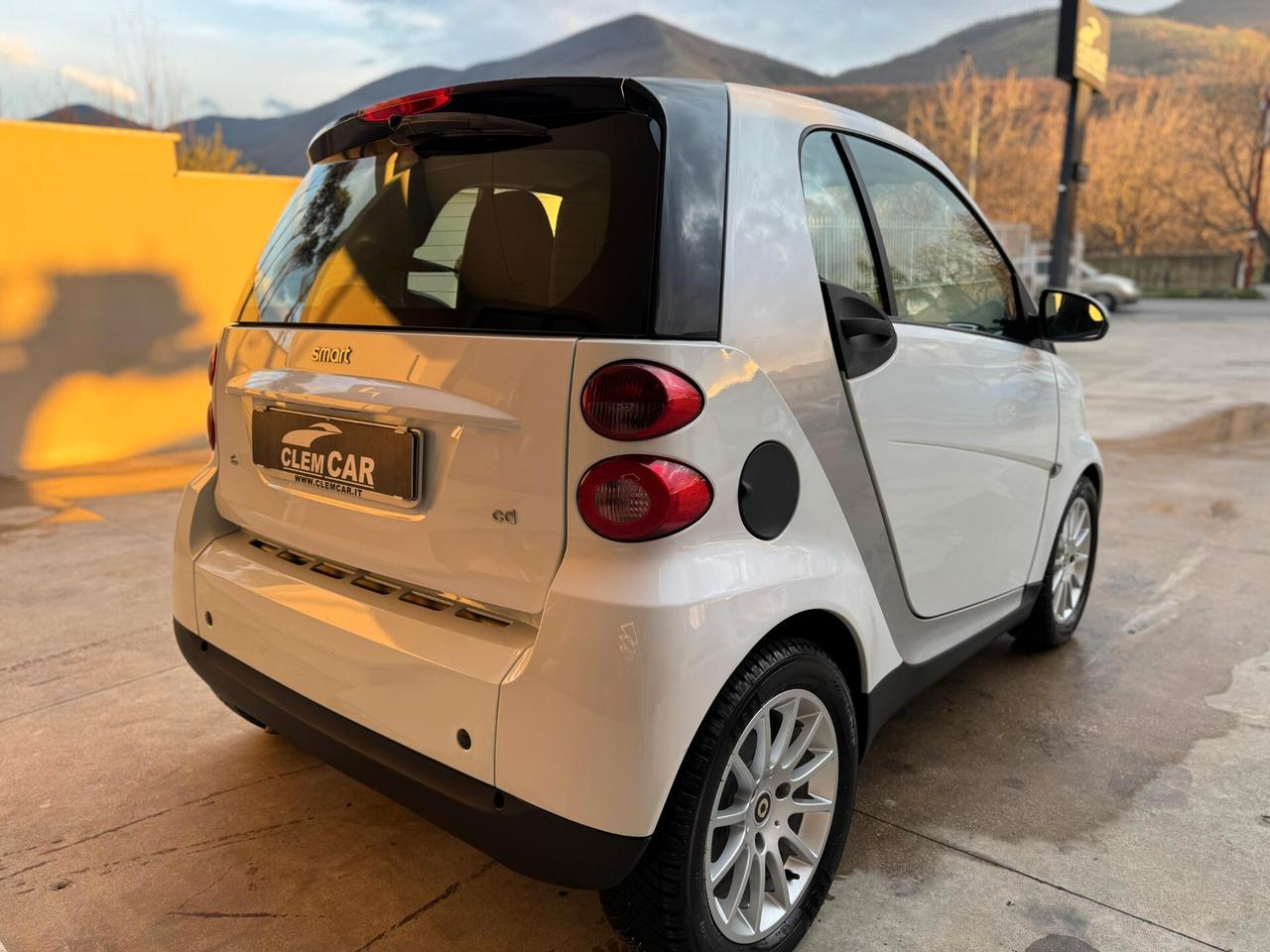 Smart ForTwo 800 33 kW coupé passion cdi