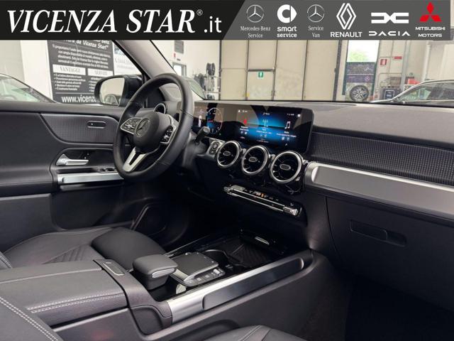 MERCEDES-BENZ GLB 180 d SPORT