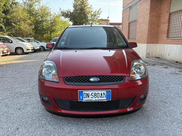 FORD Fiesta 1.2 16V 3p. Titanium