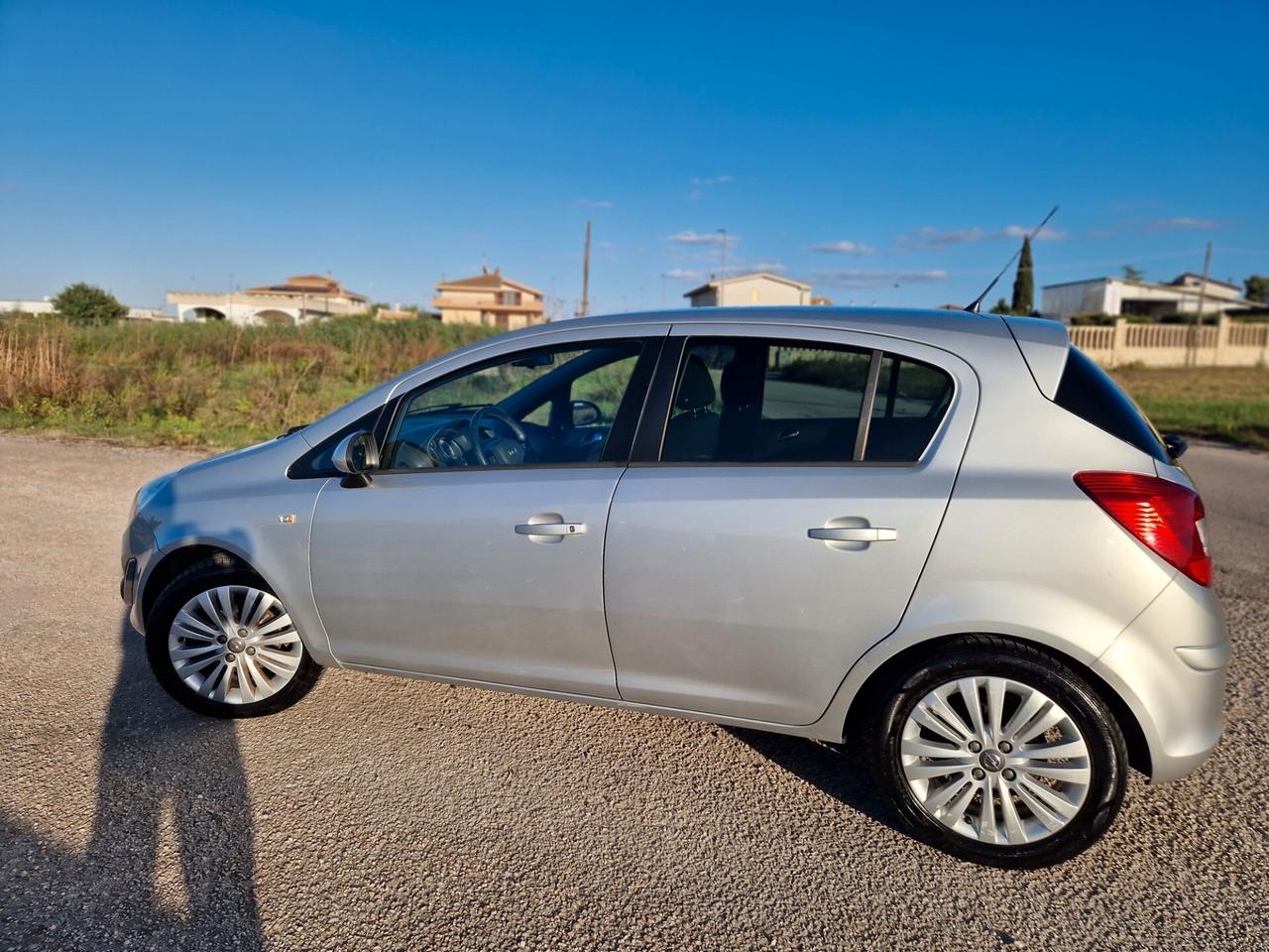 Opel Corsa 1.2 85CV 5 porte GPL-TECH Edition