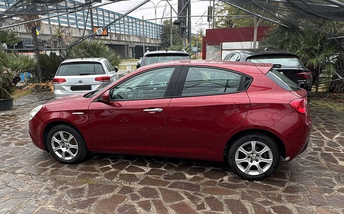 Alfa Romeo Giulietta 2.0 JTDm-2 140 CV Distinctive