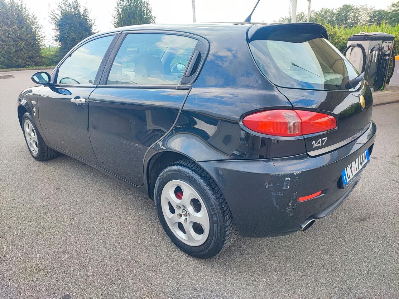 Alfa Romeo 147 1.9 JTD M-JET 150 CV 5 porte Dist.