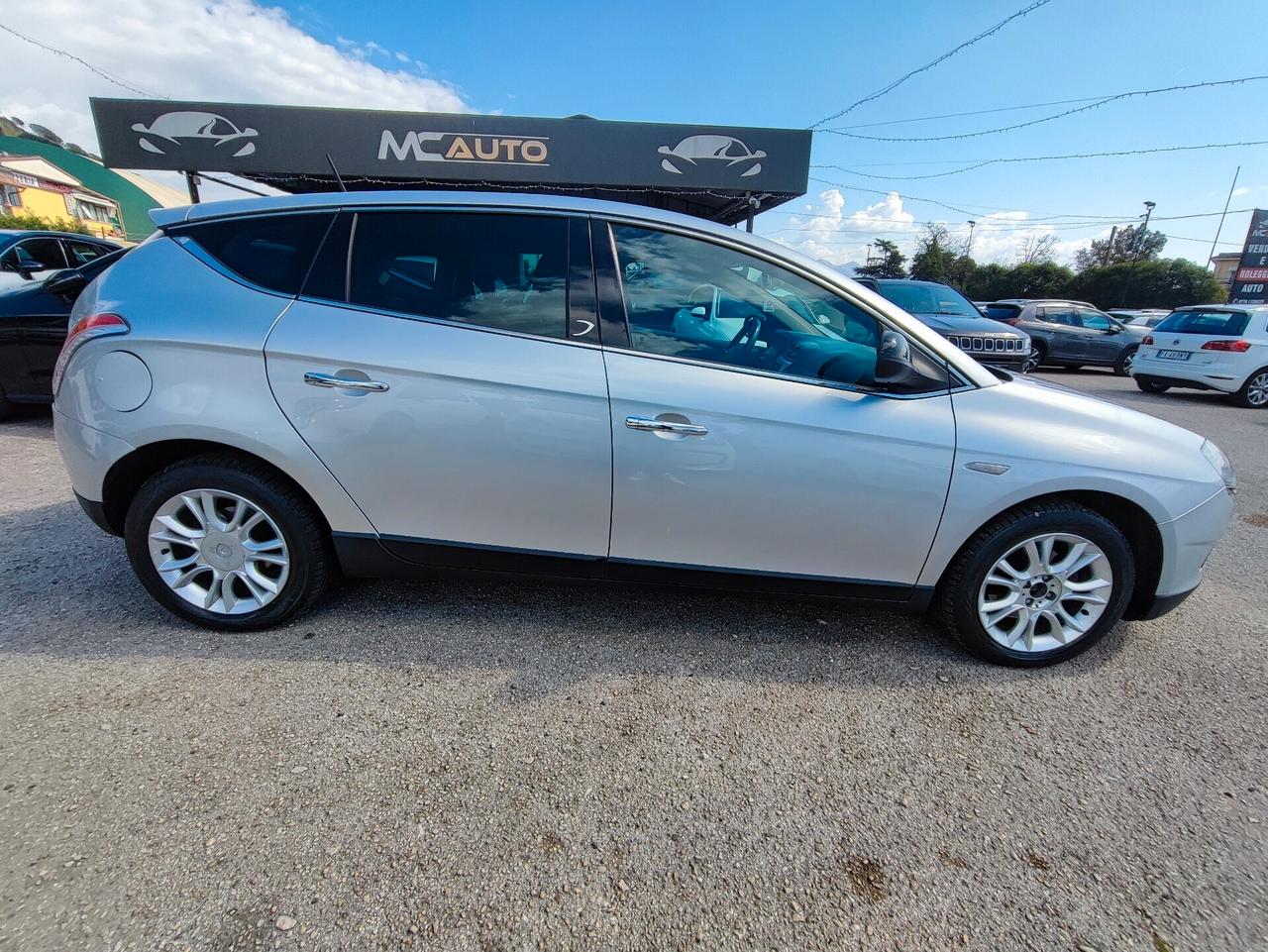 Lancia Delta 1.6 MJT Silver