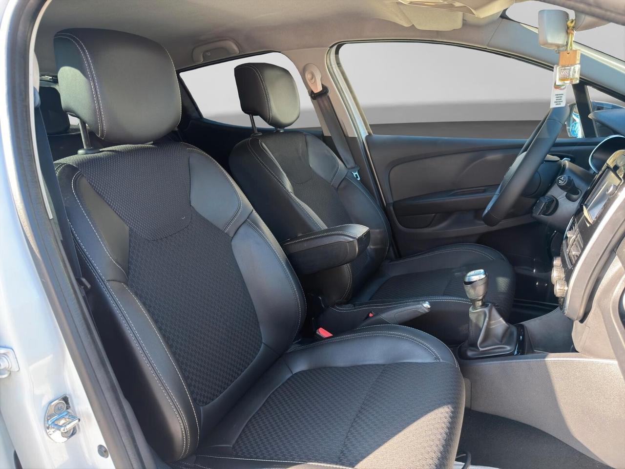 Renault Clio 0.9 GPL 90cv Duel