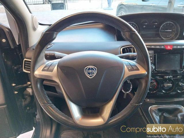 LANCIA Ypsilon 1.2 69 CV GPL Platinum