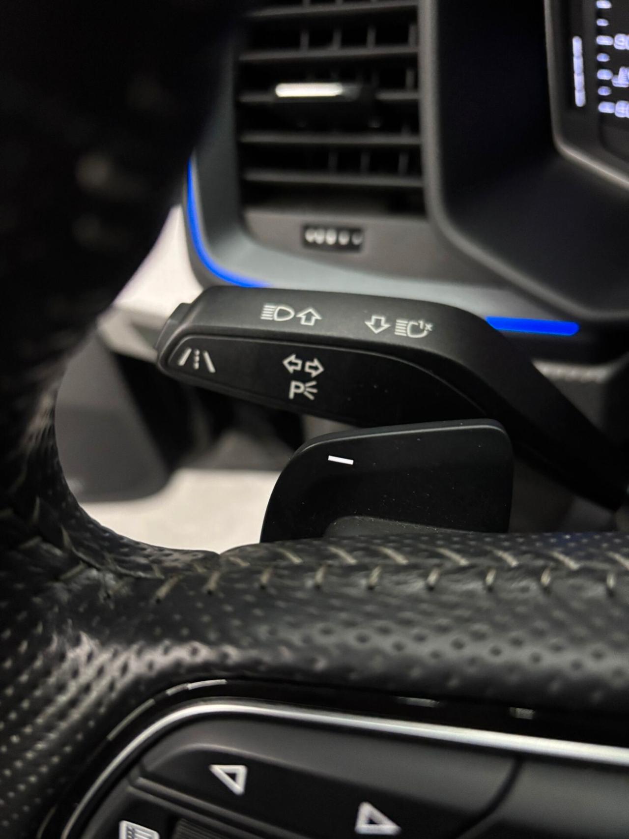 Audi A1 SPB 40 TFSI S tronic line edition 2.0 200cv