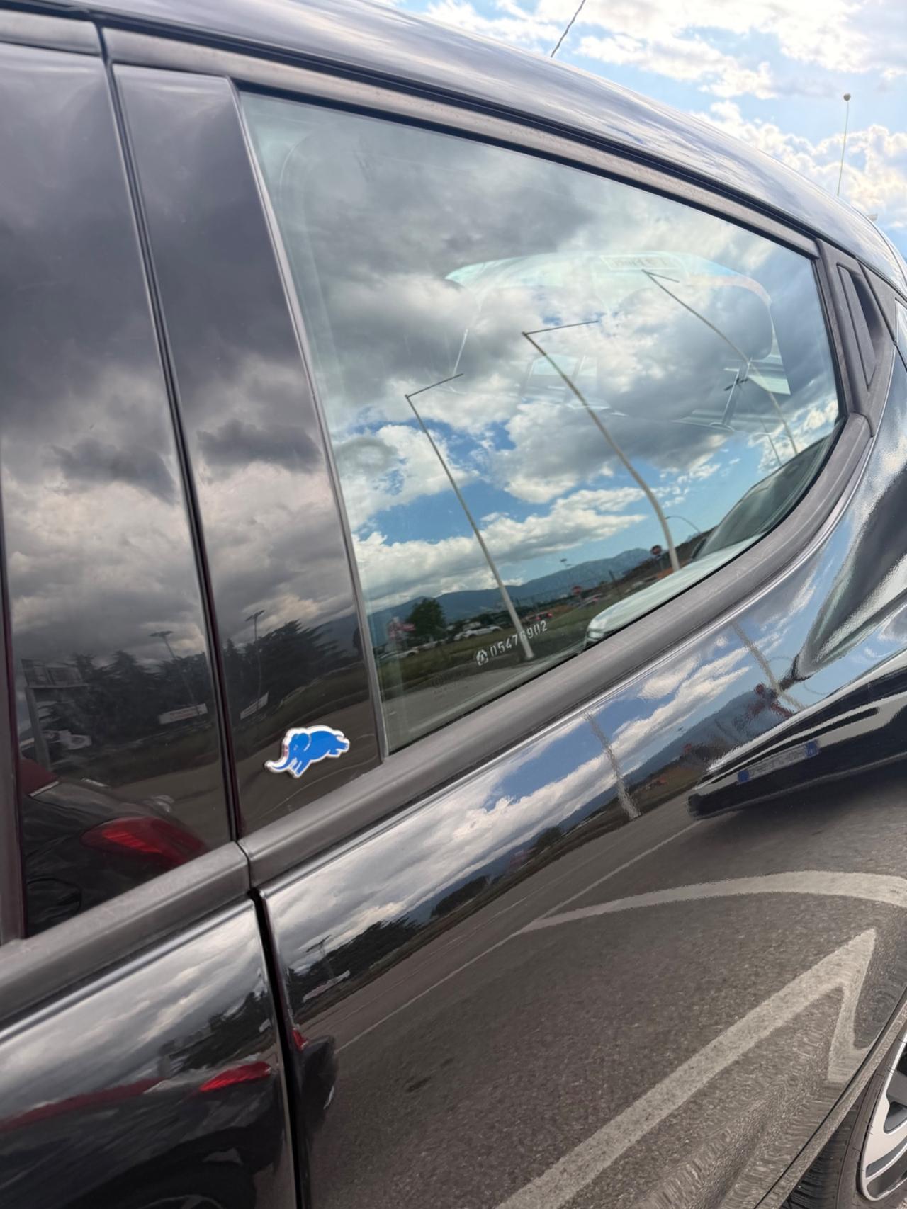 Lancia Ypsilon 1.2 69 CV 5 porte S&S Elefantino Blu