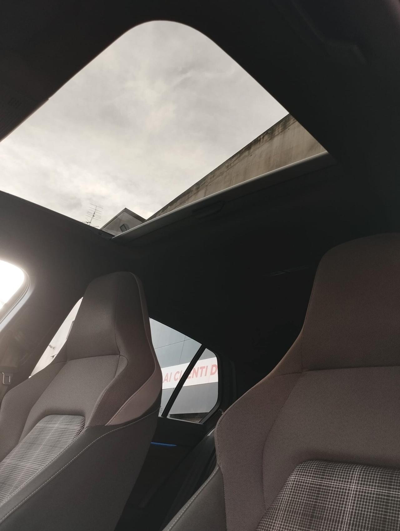 Volkswagen Golf 2.0 TDI GTD DSG