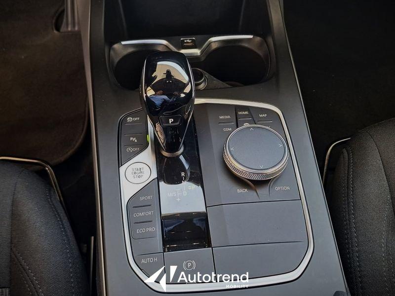 BMW Serie 1 116d 116 CV Automatica 5 Porte Business Advantage