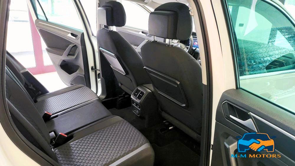 VOLKSWAGEN Tiguan 1.6 TDI SCR Sport BlueMotion Technology
