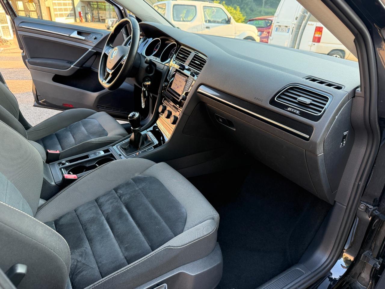 Volkswagen Golf 2.0 TDI 5p. Highline 4MOTION 150CV E6