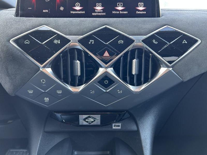 DS DS 3 Crossback 130cv EAT8 Performance Line PARI AL NUOVO
