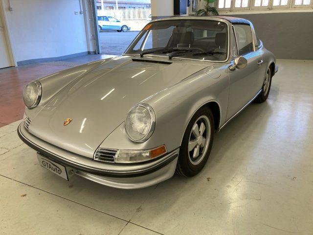 PORSCHE 911 2.4 S TARGA "tappo olio esterno"