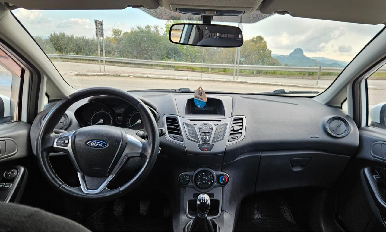 Ford Fiesta Van 1.5 TDCi 75CV (Autocarro)