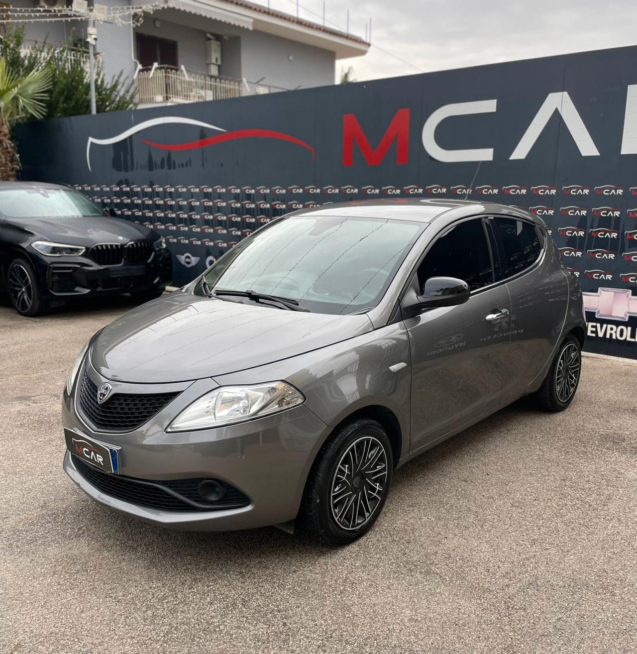 Lancia Ypsilon 1.2 69 CV 5 porte GPL Ecochic Gold