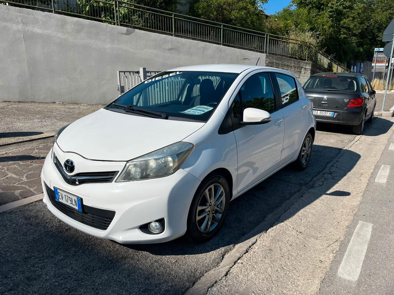 TOYOTA YARIS 1.4 D-4D90 CV ACTIVE 5P