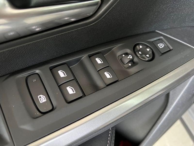 Peugeot 5008 5008 Hybrid 136 e-DCS6 Allure