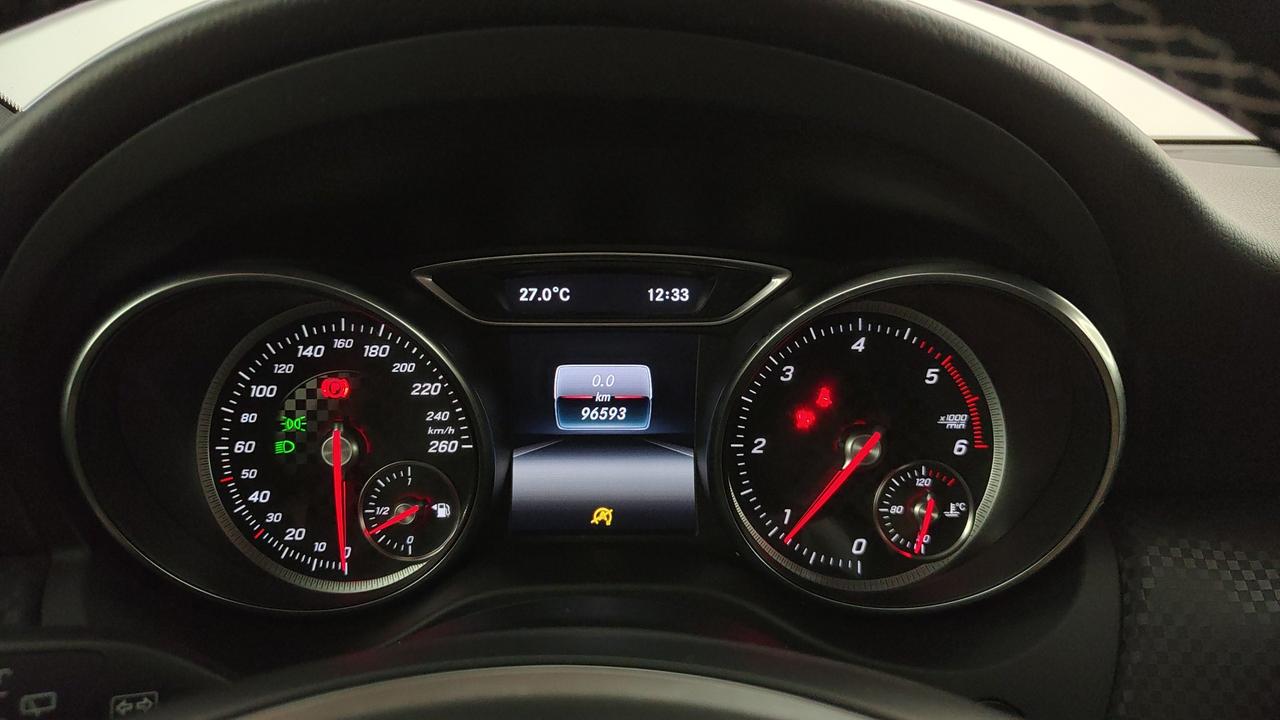Mercedes-Benz Classe A - W176 - A 180 d Business