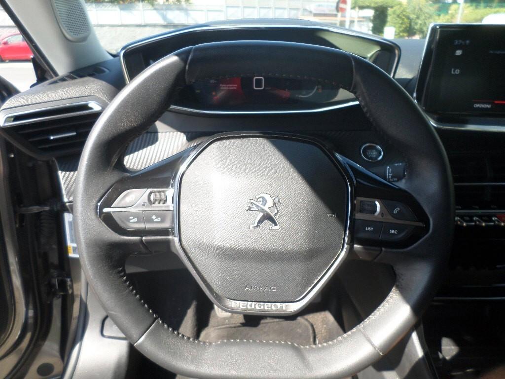 Peugeot 2008 BlueHDi 110 S&S Allure Pack