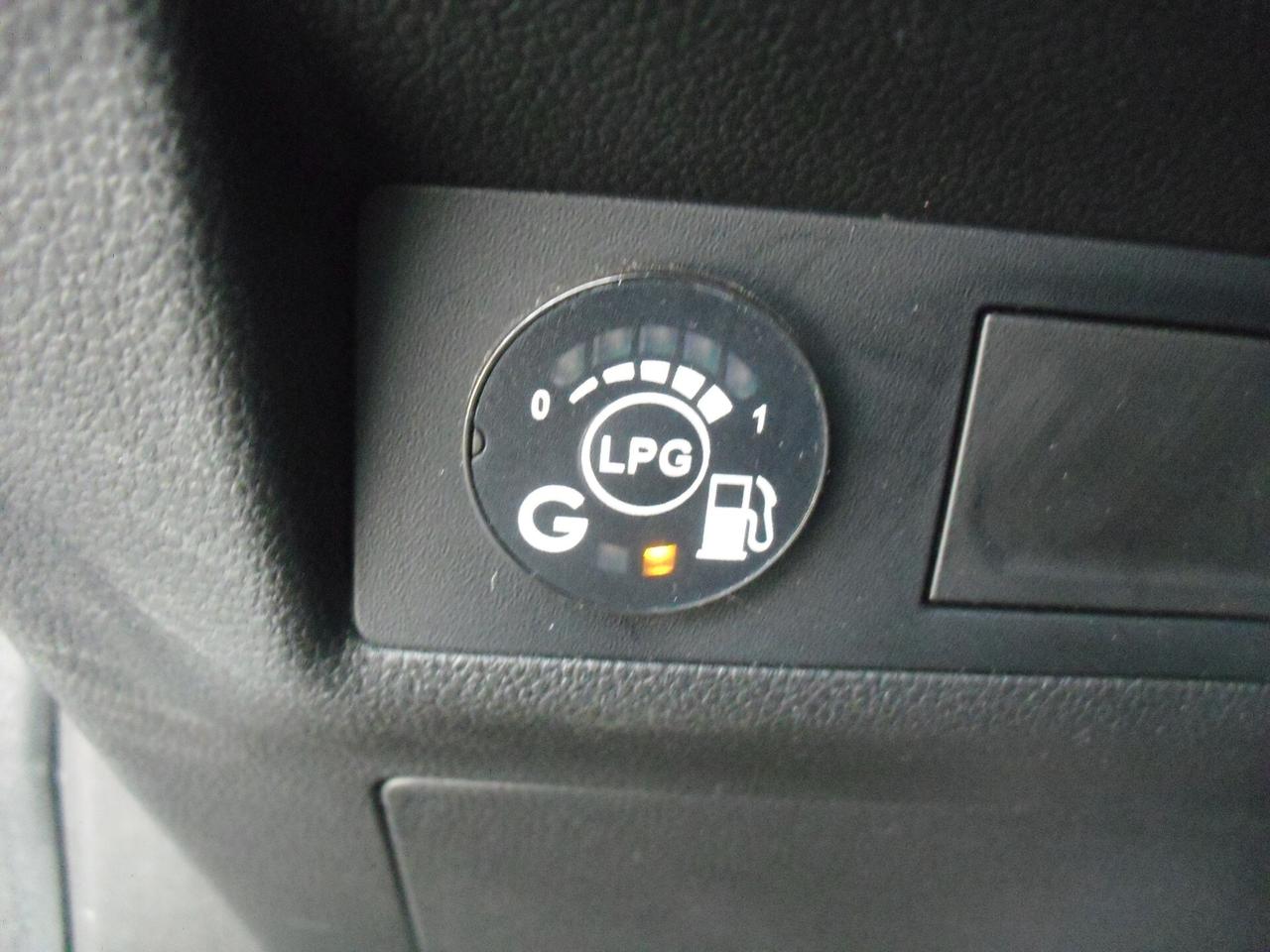 Renault Captur TCe 100 CV GPL Techno FULL OPTIONAL, PERFETTA!