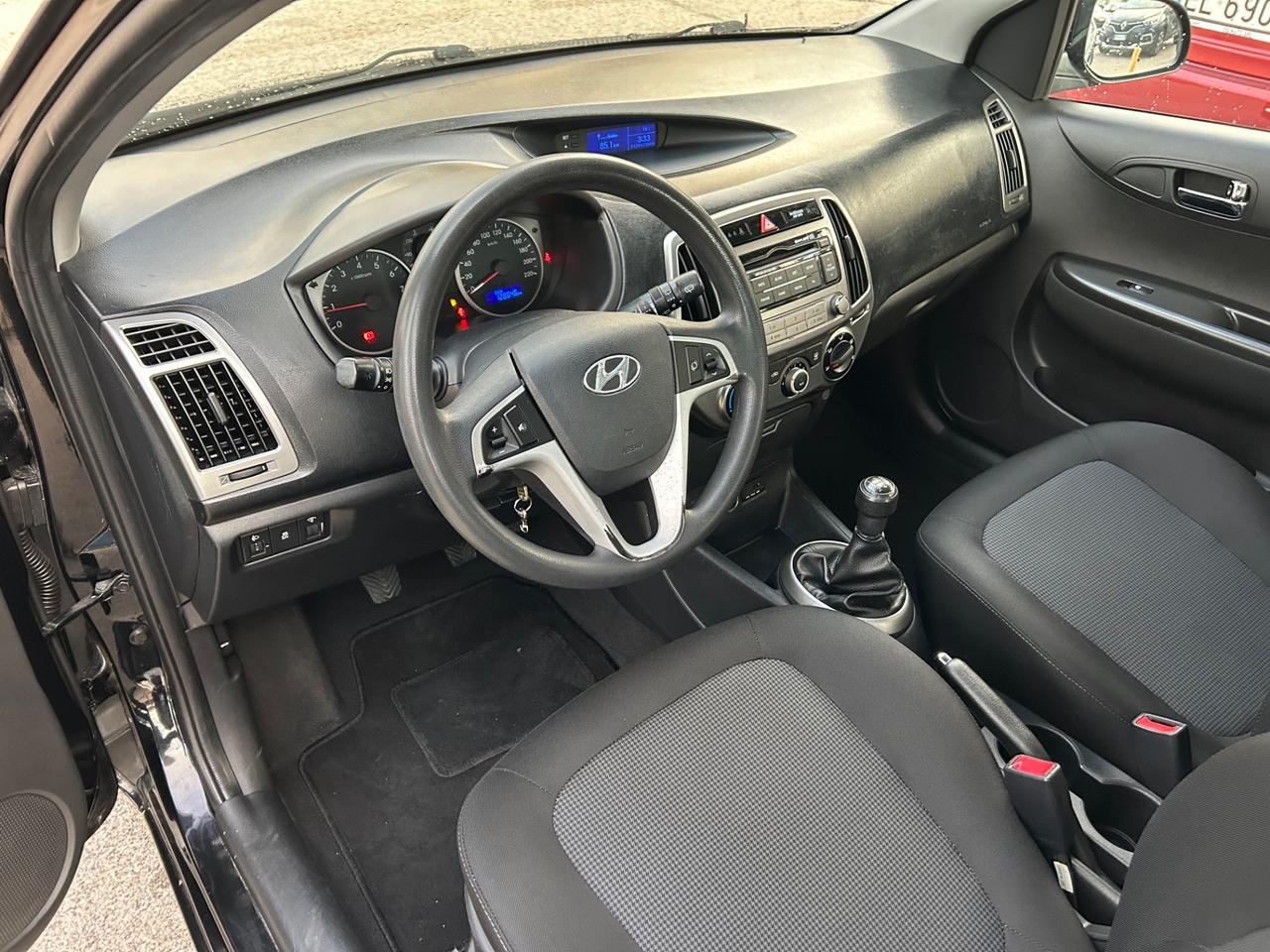 Hyundai i20 1.2 benzina 85 cv 2013 Gpl