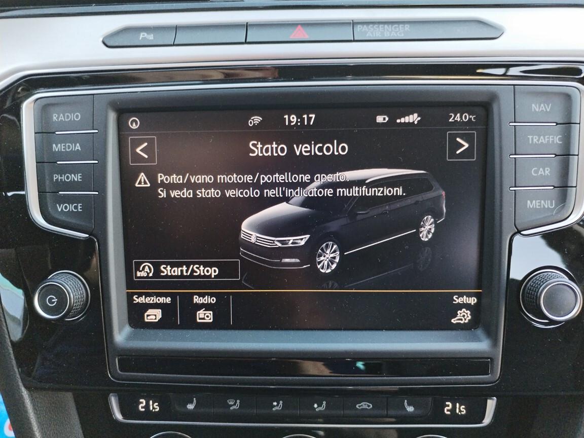 Volkswagen Passat SW 2.0 TDI Highline 10/2016 KM122000 UNIPRO MANUALE FULL SERVICE VW