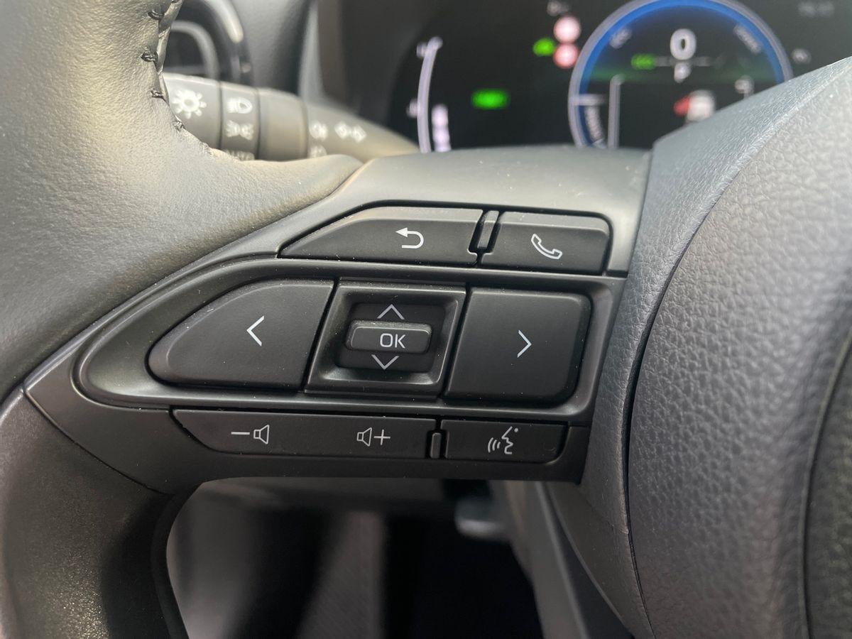 TOYOTA Yaris IV 2020 - Yaris 1.5h Trend