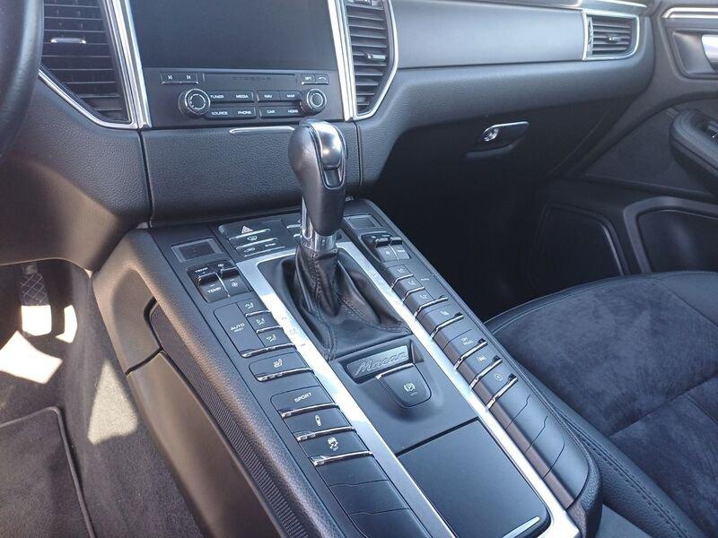 Porsche Macan Macan 2.0 252cv pdk
