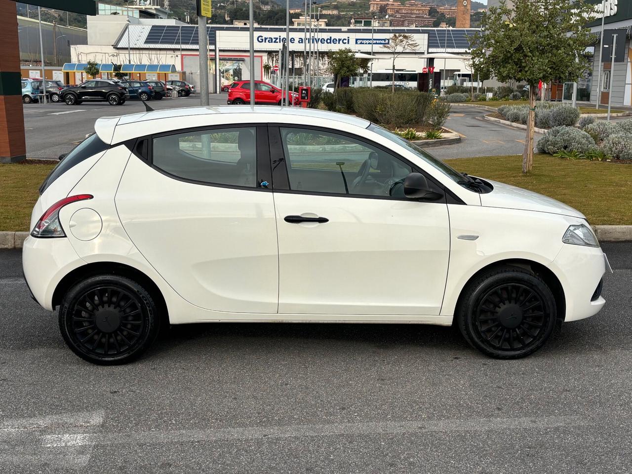 Lancia Ypsilon 1.2 69 CV 5 porte S&S Elefantino Blu