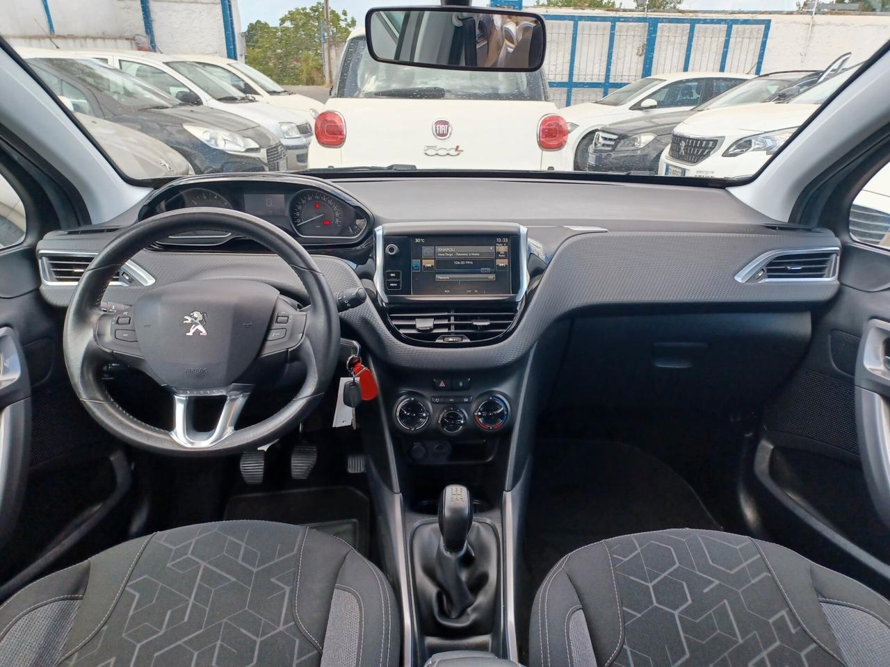 Peugeot 2008 1.2 Benzina Anno 2016 restyling