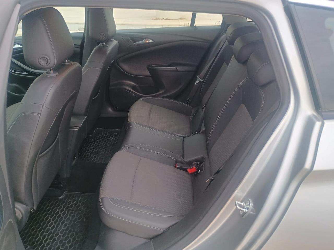 Opel Astra 1.6 CDTi Sports Tourer Business