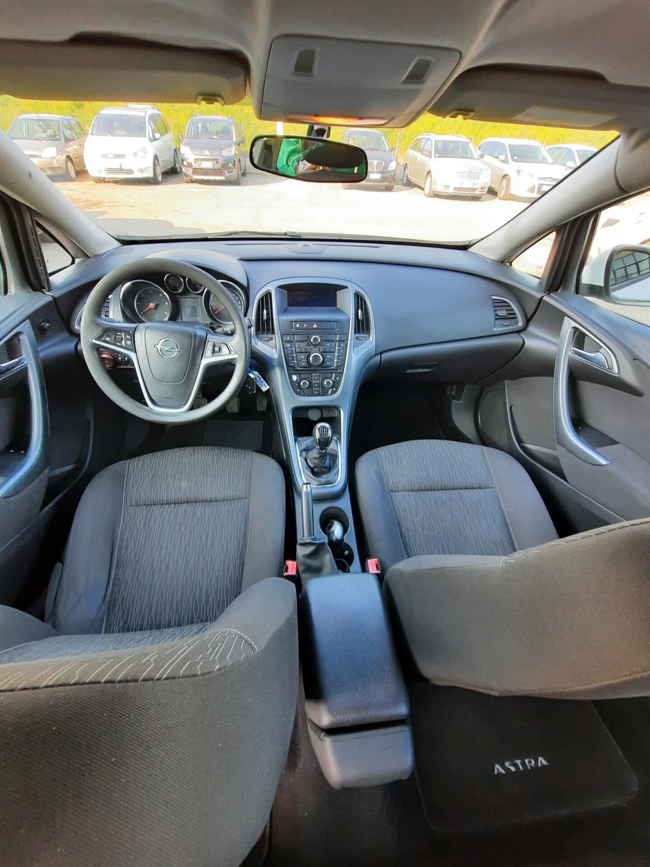 Opel Astra 1.7 CDTI 110CV 5 porte Elective