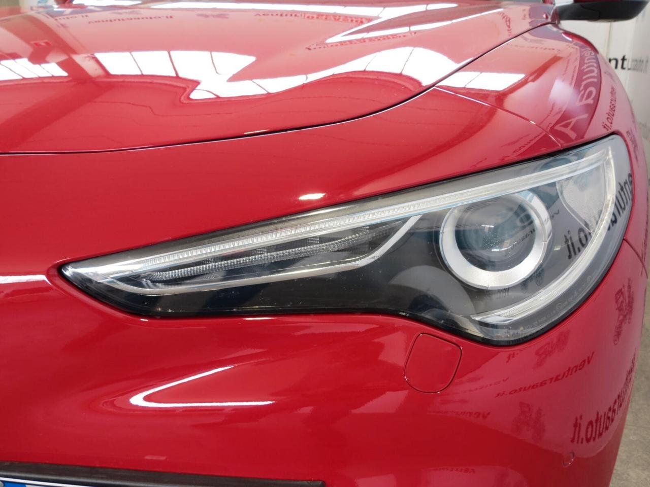 Alfa Romeo Stelvio 2.0 Turbo 200 CV AT8 Q4 Super