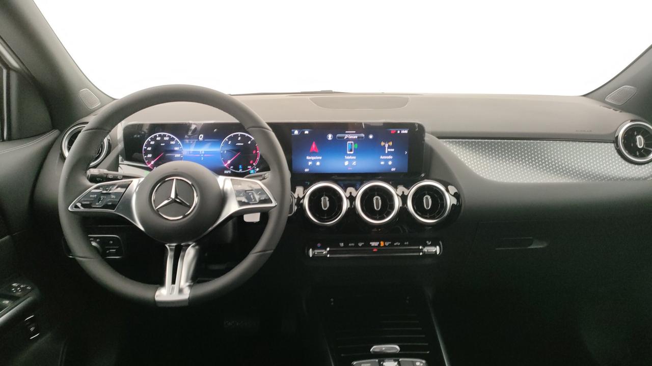 Mercedes-Benz GLA 200 d Automatic 4MATIC